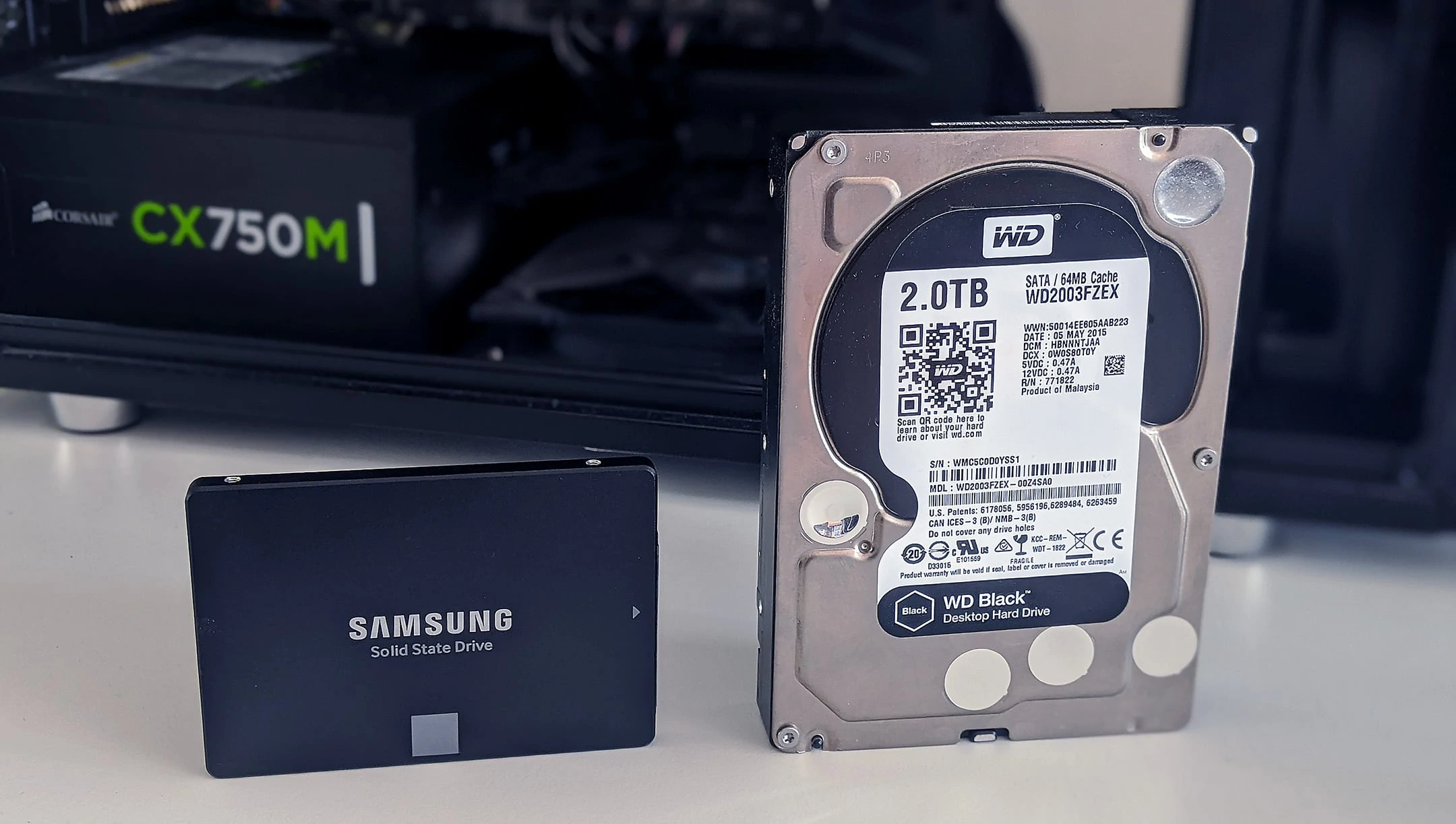 Keunggulan dan Kekurangan SSD vs HDD: Mana yang Lebih Baik?