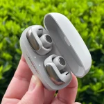 Earbuds